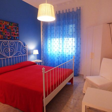La Darsena Di Fiumicino Bed & Breakfast Exterior photo